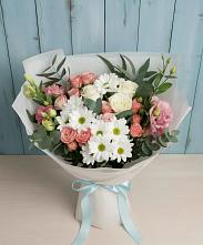 Букет цветов из:  Розы, Лизиантусы и Хризантемы в Ачите