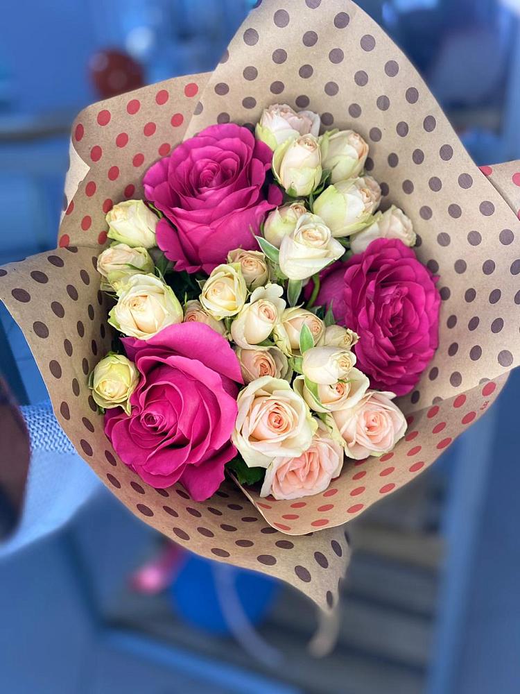 Букет цветов из: Розы в Ачите