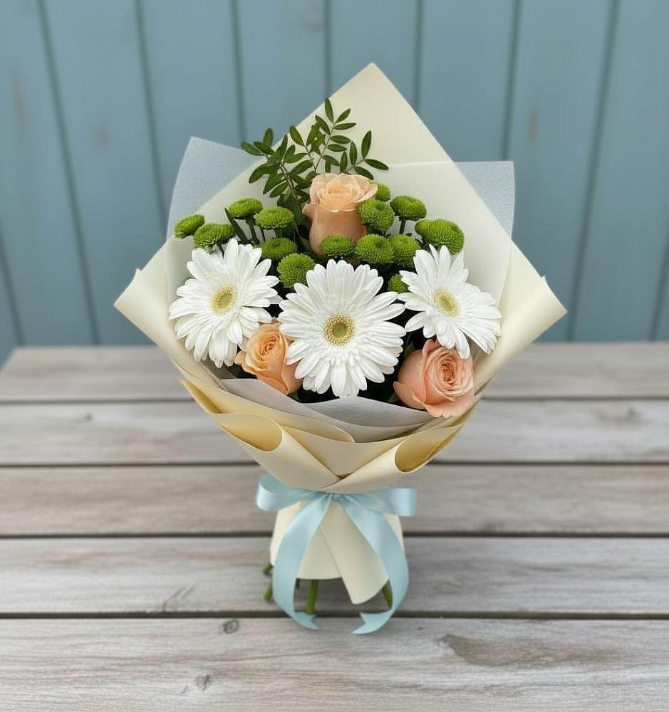 Букет герберы и розы в Ачите Букет цветов из: Герберы, Розы и Хризантемы в Ачите