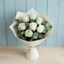 Букет Белые розы в Эвкалипте в Ачите