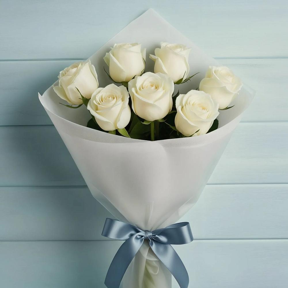 Букет 7 Белых роз Эдлесс Лав в Ачите